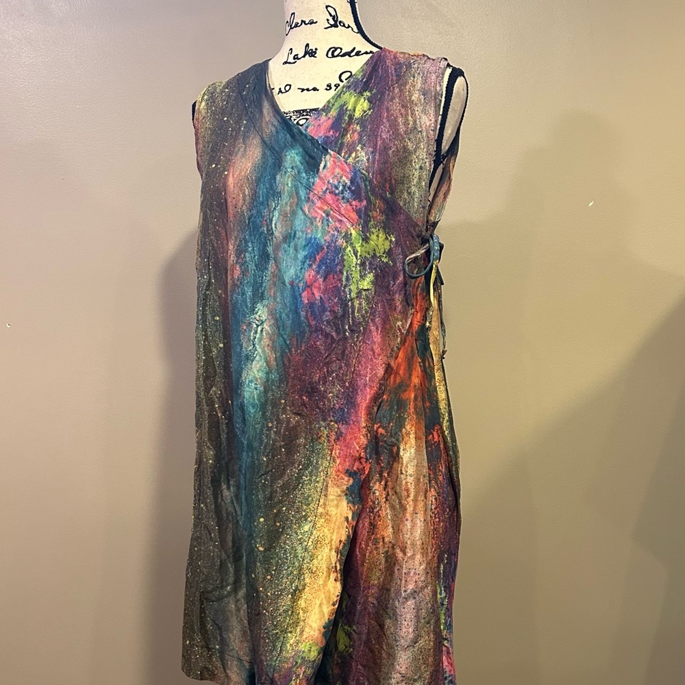 Bryn Walker Zen Taffeta Nebulosa Abstract Print Asymmetrical Hem Wrap Tunic - Picture 10 of 16